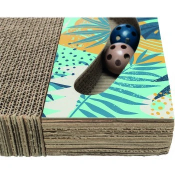 Trixie Kratzpappe mit Spielzeug