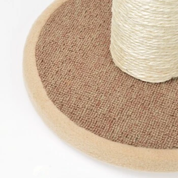 AniOne Kratzsäule Lina Kaigo